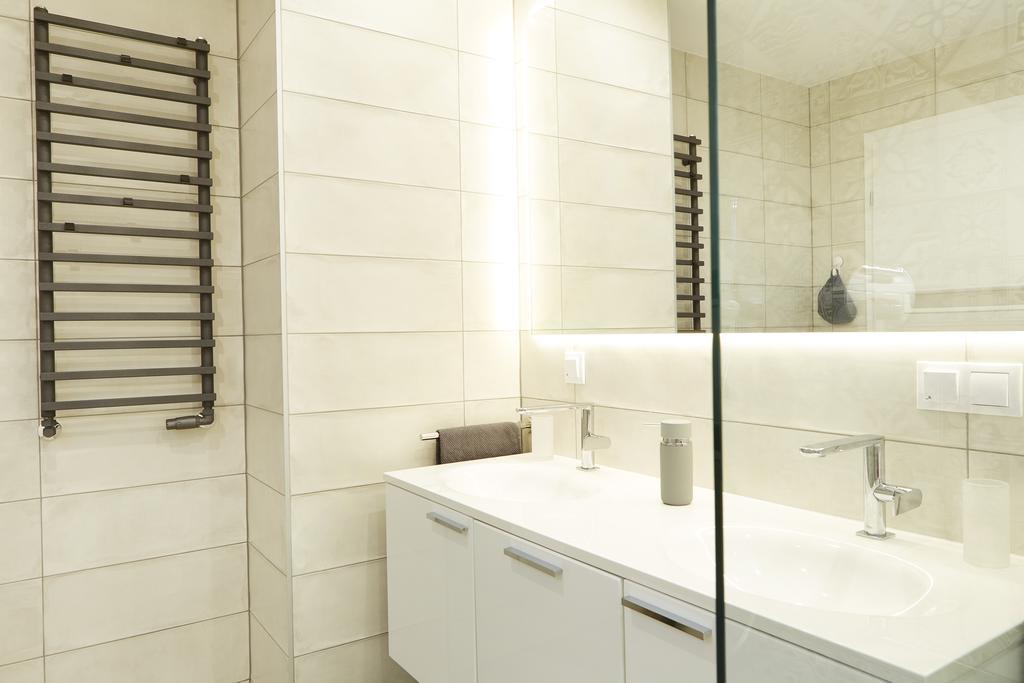 Appartamento Lovely Lux Garden Flat Near Royal Park Varsavia Esterno foto