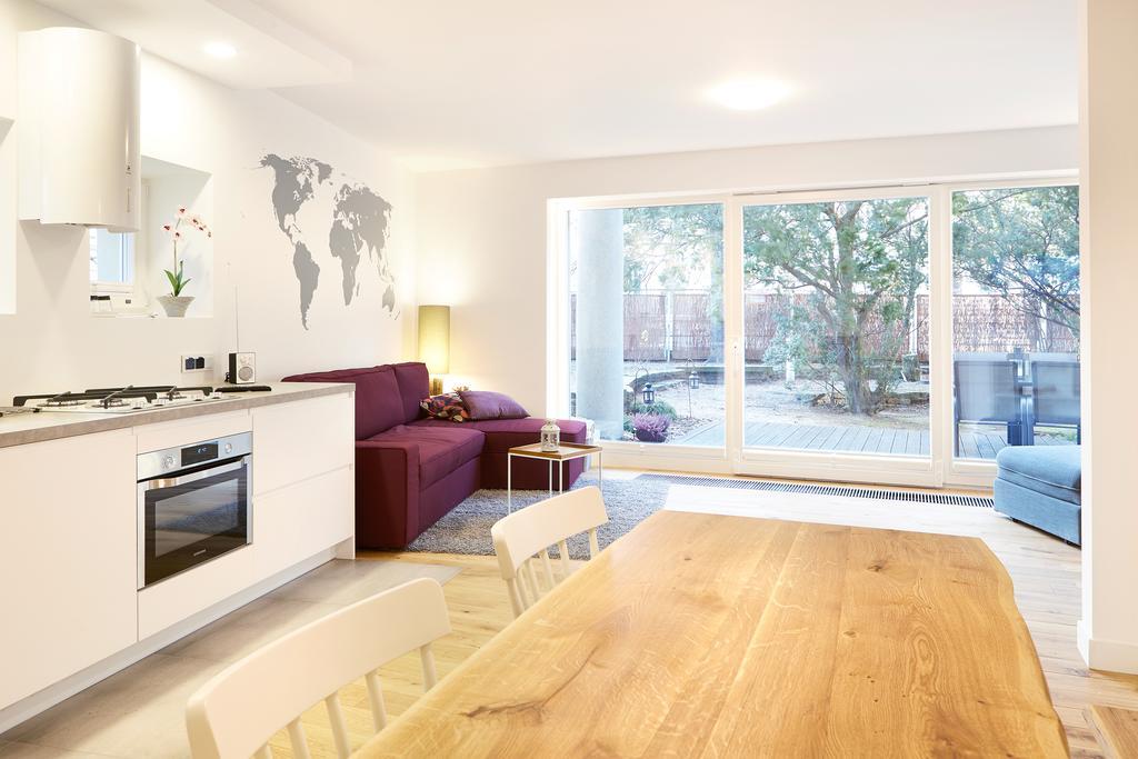 Appartamento Lovely Lux Garden Flat Near Royal Park Varsavia Esterno foto